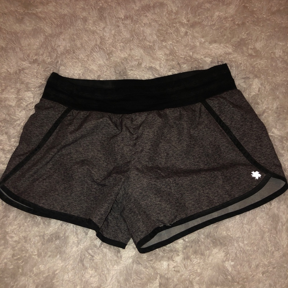 Running shorts